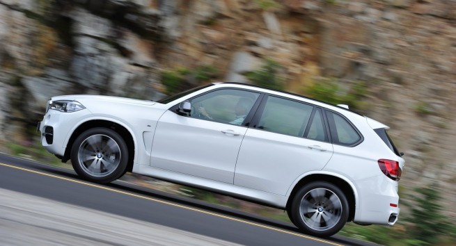 Нов мощен дизел, ниво на оборудване и аксесоари за BMW X5