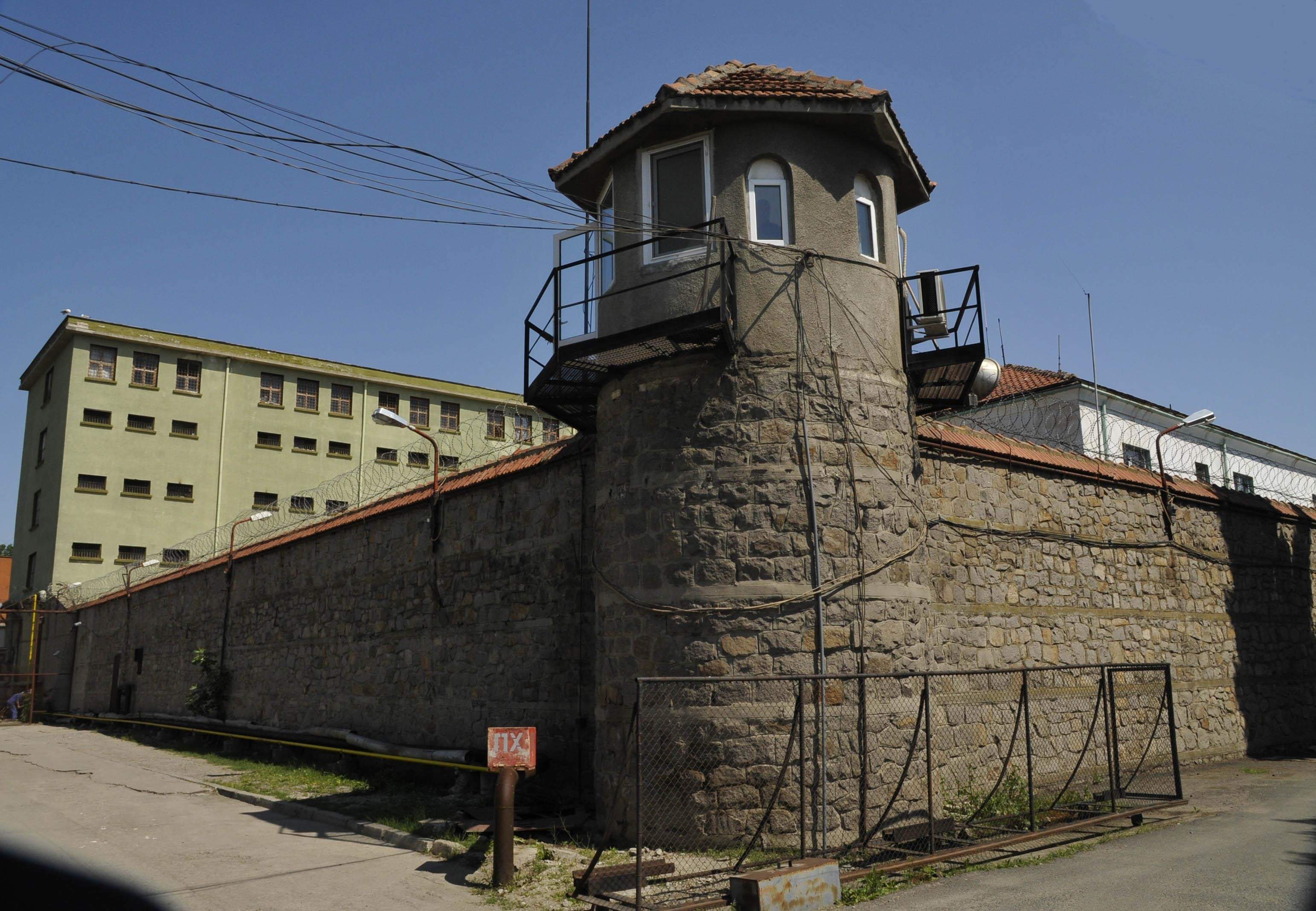 Кела съди Бургаския затвор