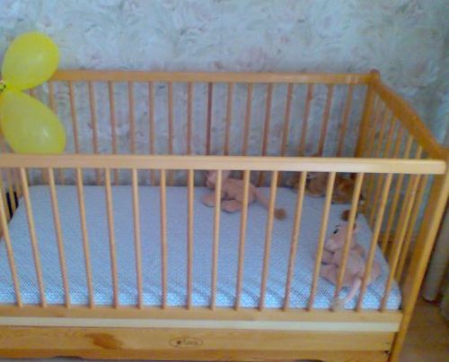 Издъхна 3-месечното бебе на майка-тийнейджърка 