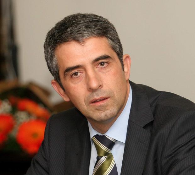 Плевнелиев поиска парламентът да назначава в ДКВР