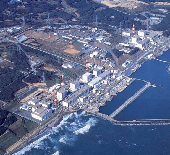 Заповед! Почистването на АЕЦ &quot;Фукушима&quot; да приключи до март 2014 г.