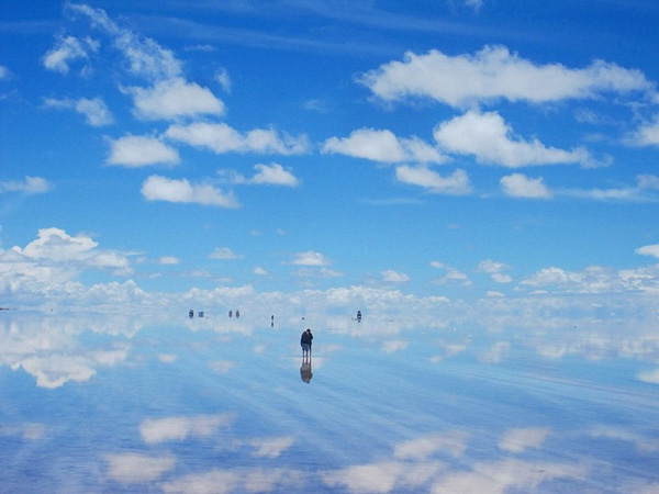 Салар де Уюни - гигантското огледало на света (ВИДЕО/СНИМКИ)