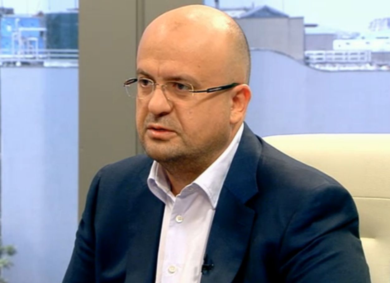 Камен Костадинов посъветва bTV: Разследвайте кой е Пеевски и кой му пречи да поеме ДАНС