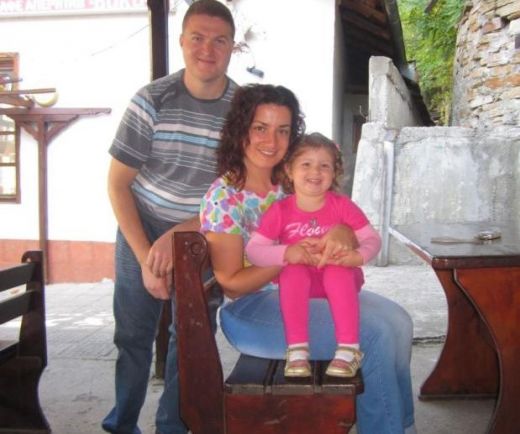 Наказаха лекари заради смъртта на родилката и бебето й в Габрово
