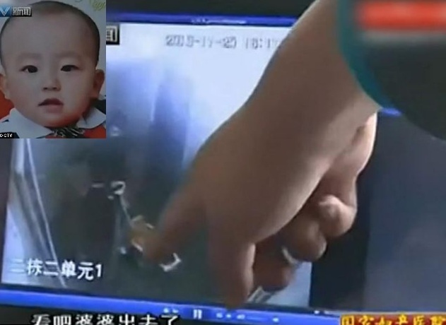 10-годишна бе заснета да убива брутално бебе (ВИДЕО)
