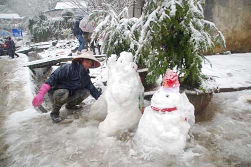 Сняг втрещи виетнамците (СНИМКИ/ВИДЕО)