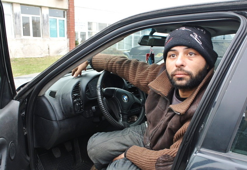 Панайот Димитров: 7 месеца живея в колата си на паркинг, за да виждам децата си отдалече