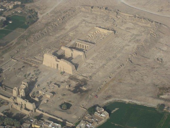 10 от най-впечатляващите египетски храмове (СНИМКИ)