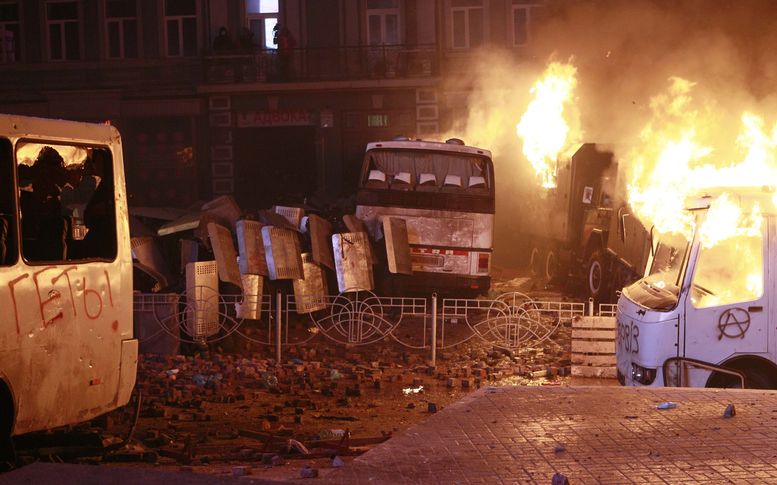 САЩ призова за прекратяване на насилието в Киев (ВИДЕО)
