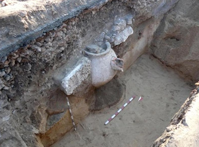Древен некропол в Созопол разкри уникална погребална керамика