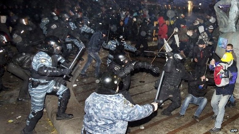 Танковете излизат по улиците на Киев? 