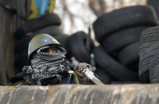 В Украйна се вдига &quot;Антимайдан&quot;, ще се бори с проевропейските демонстранти