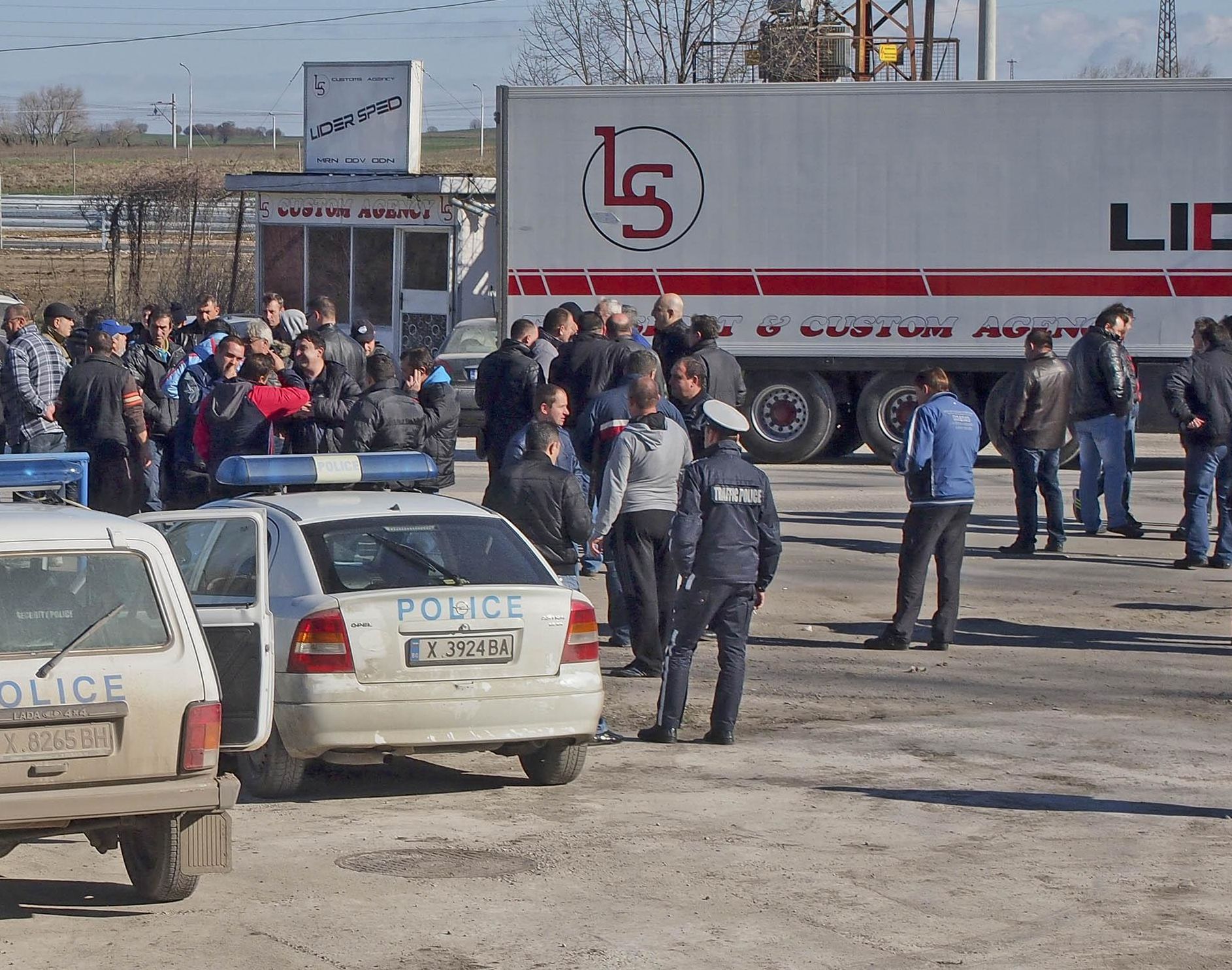 Заради блокадата на границата 3000 души остават без препитание