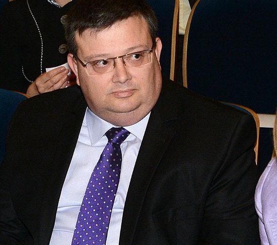 От последните минути: Цацаров поиска имунитета на кандидат за депутат заради причинена смърт на дете поради немарливост