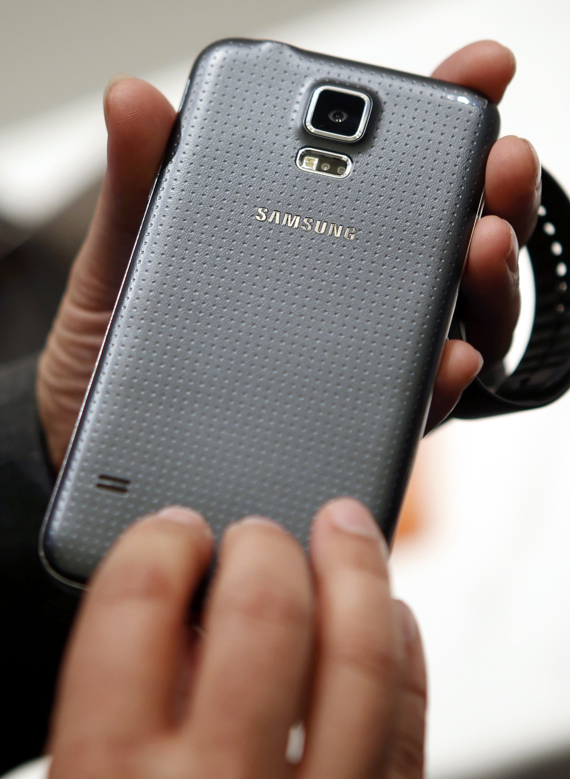 Samsung представи Galaxy S5