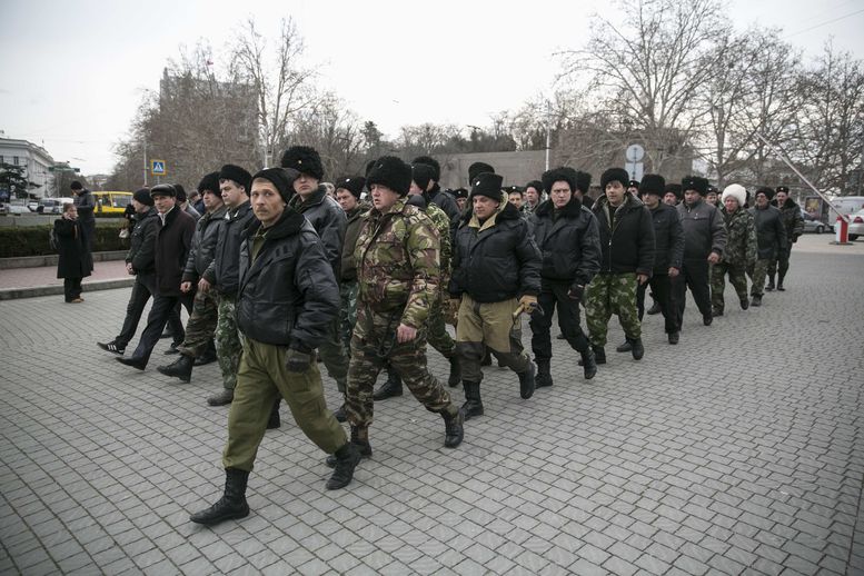 Кримските атамани изпращат казаците в Севастопол (ВИДЕО)
