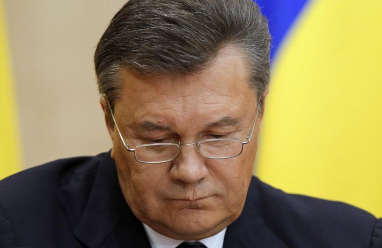 Чуркин: Москва не смята за своя задача да връща Янукович на власт 