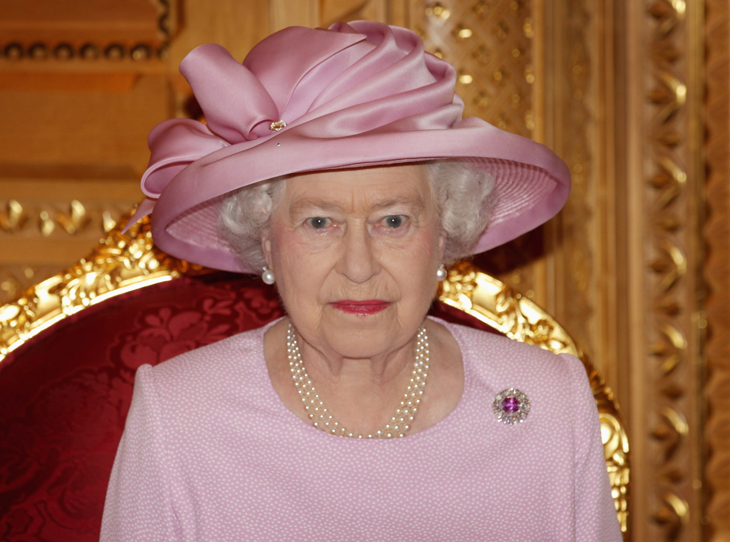 Кралица Елизабет II с първи коментар за касапницата в Барселона