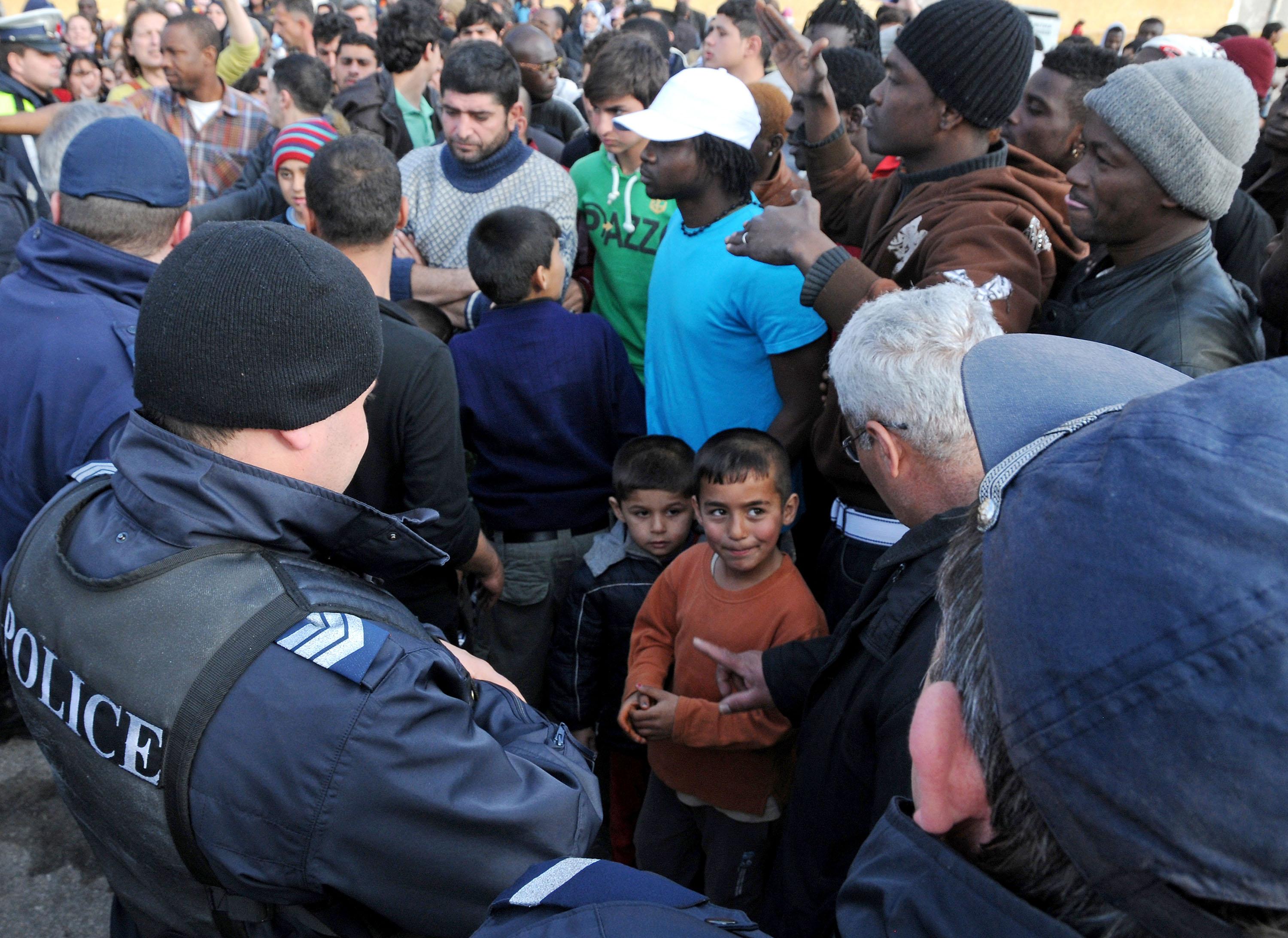 &quot;Амнести интернешънъл&quot;: Не връщайте бежанците в България!