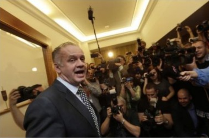 Добрата новина: Президентът на Словакия се отказа от 6000 евро заплата
