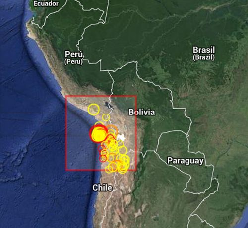 Цунамито удари Чили след силното земетресение (ВИДЕО)