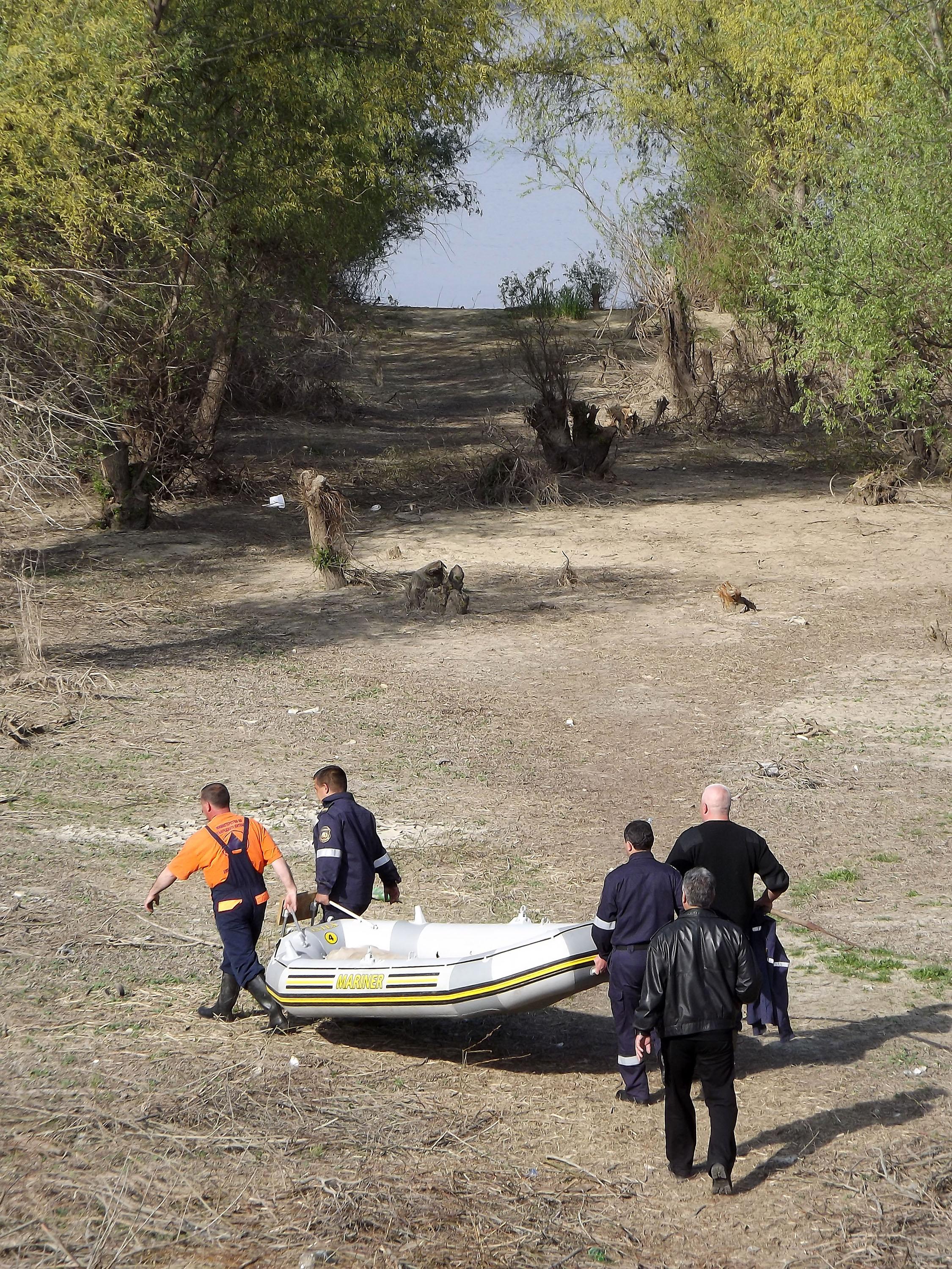Откриха в Дунав тялото на момчето, паднало в реката, за да се спаси от граничар