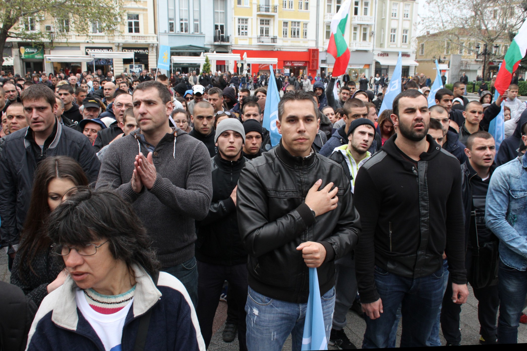 Хиляди на митинга на &quot;България без цензура&quot; мощно поискаха оставката на Иван Тотев
