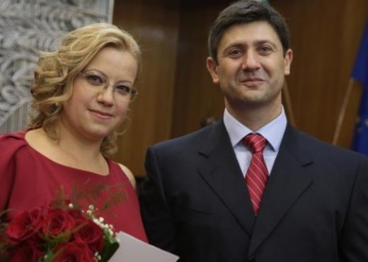 Съпругът на червена депутатка оглавява Комисията за защита на личните данни