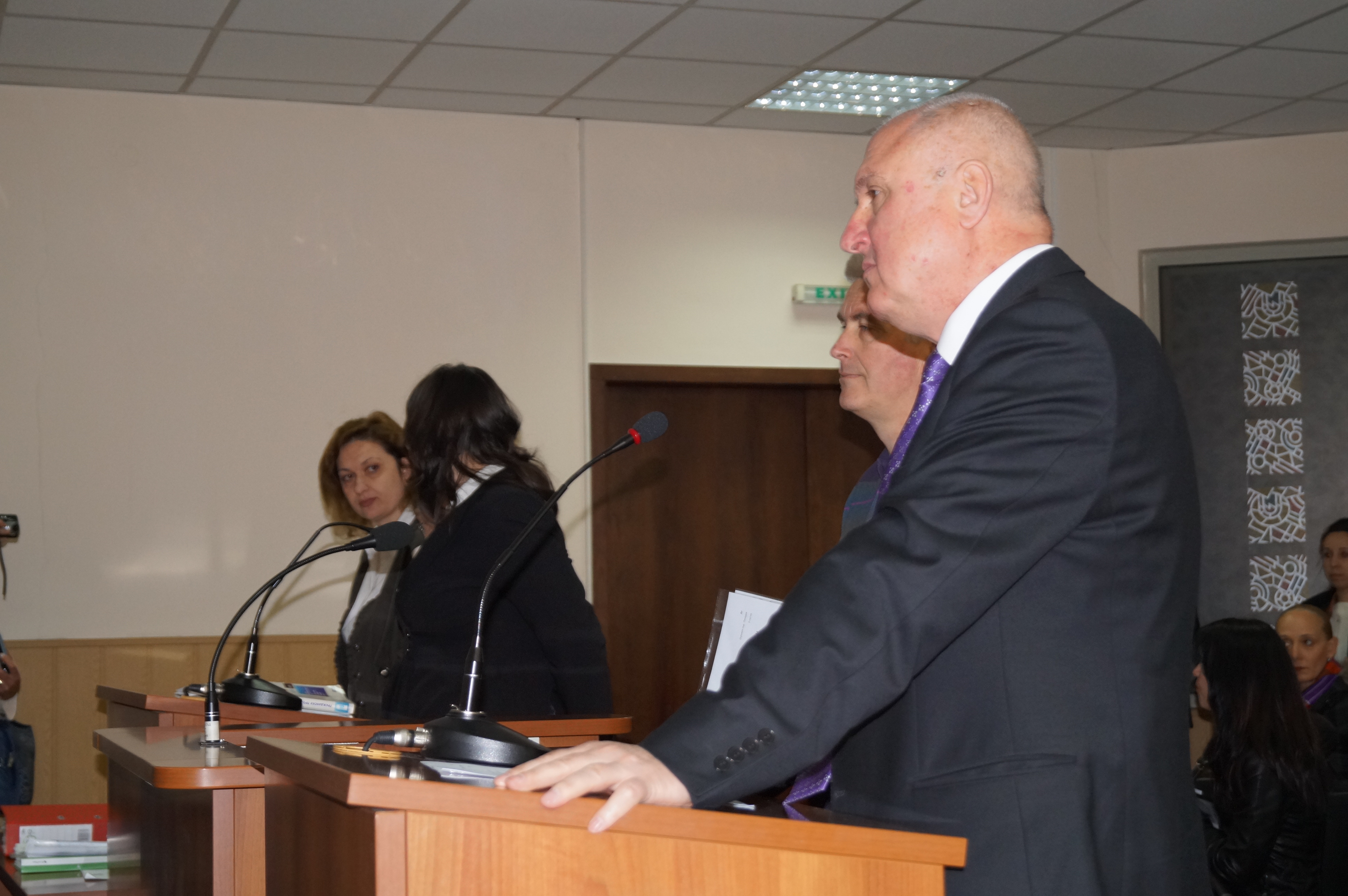 Съдът в Пловдив спря делото за Чифте баня и още три имота
