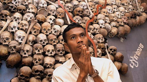 15.4.1998 г.: Умира камбоджанският диктатор Пол Пот, отговорен за смъртта на 2 млн. души