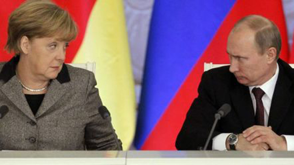 Путин към Меркел: Украйна е на ръба на гражданска война!