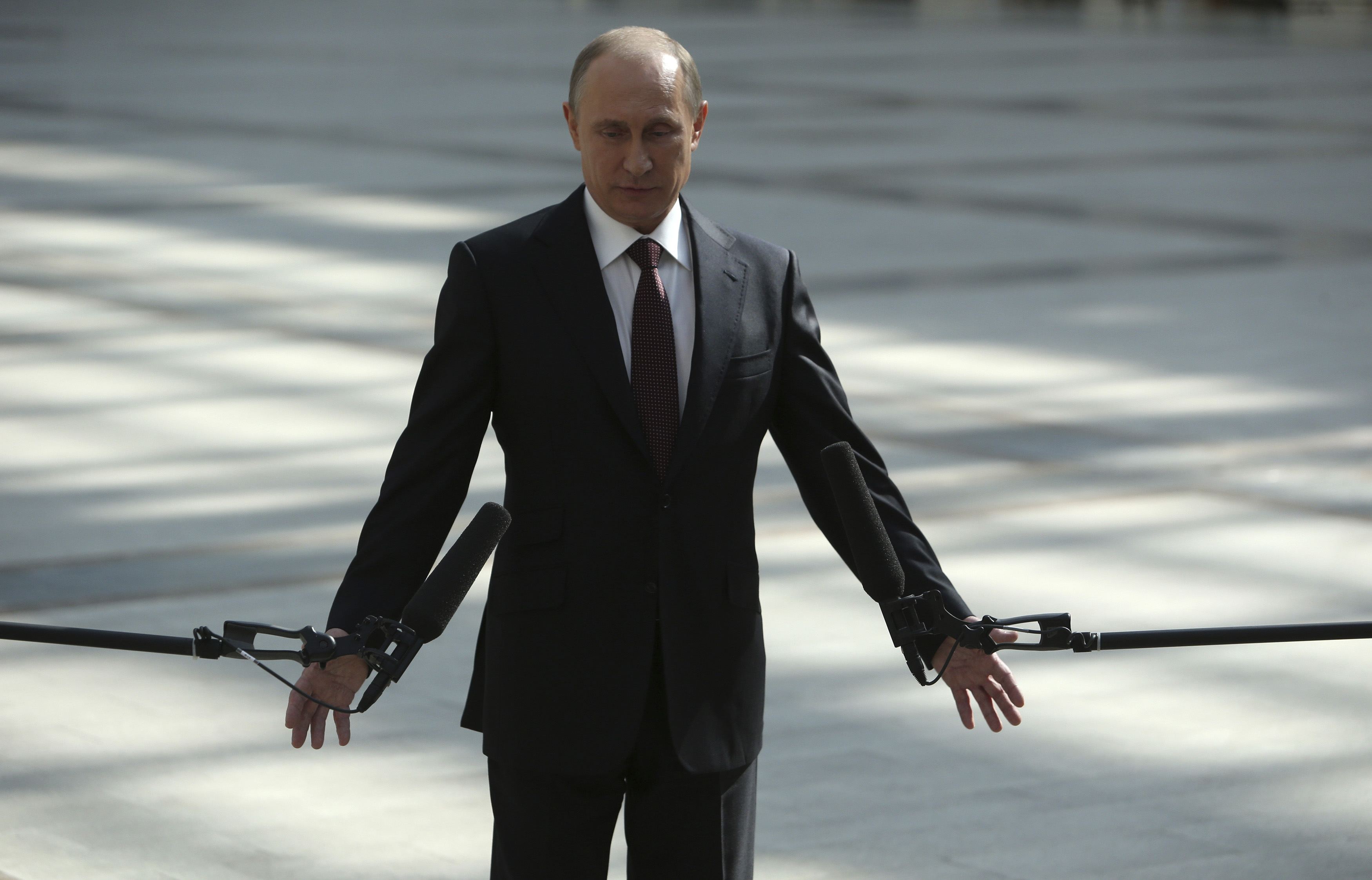 Путин завърза лаф със Сноудън
