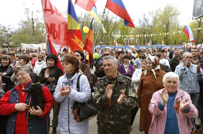 Луганск ще гласува за отцепването от Украйна в два етапа 