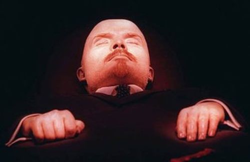 Настъпи времето Ленин да бъде погребан 
