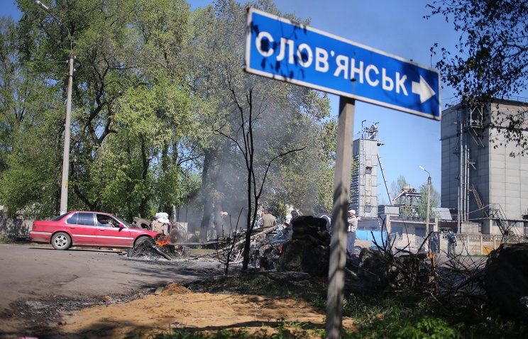 Пленените в Славянск достигнаха до 40 души
