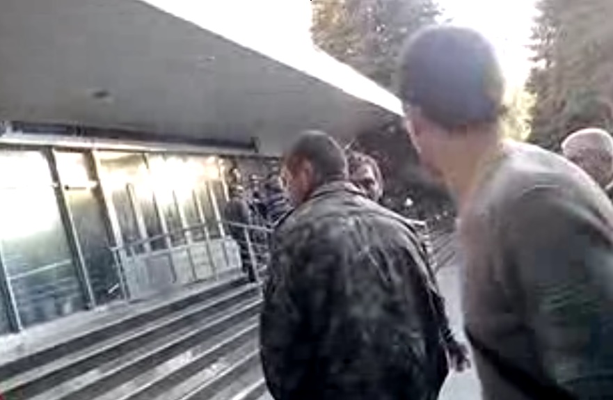 Не успяха да превземат сградата на МВР в Луганск 