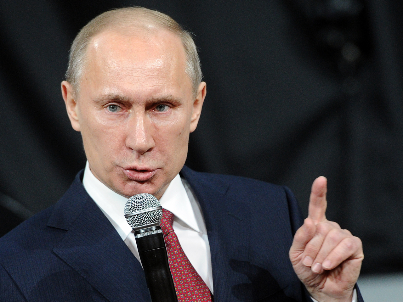 Путин поиска отлагане на референдума на федералистите в Донецк и Луганск
