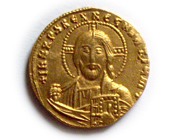Обир в музея в Разград, задигнати са златни и сребърни римски монети за над 20 бона