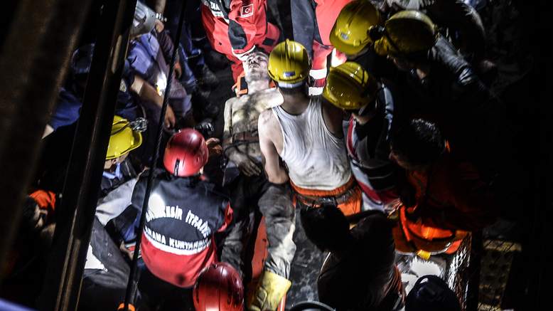 Взрив на трансформатор превърна мина в гроб за 201 души в Турция (СНИМКИ/ВИДЕО 18+)