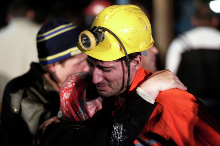 Ритат колата на Ердоган, 245 вече са загиналите миньори