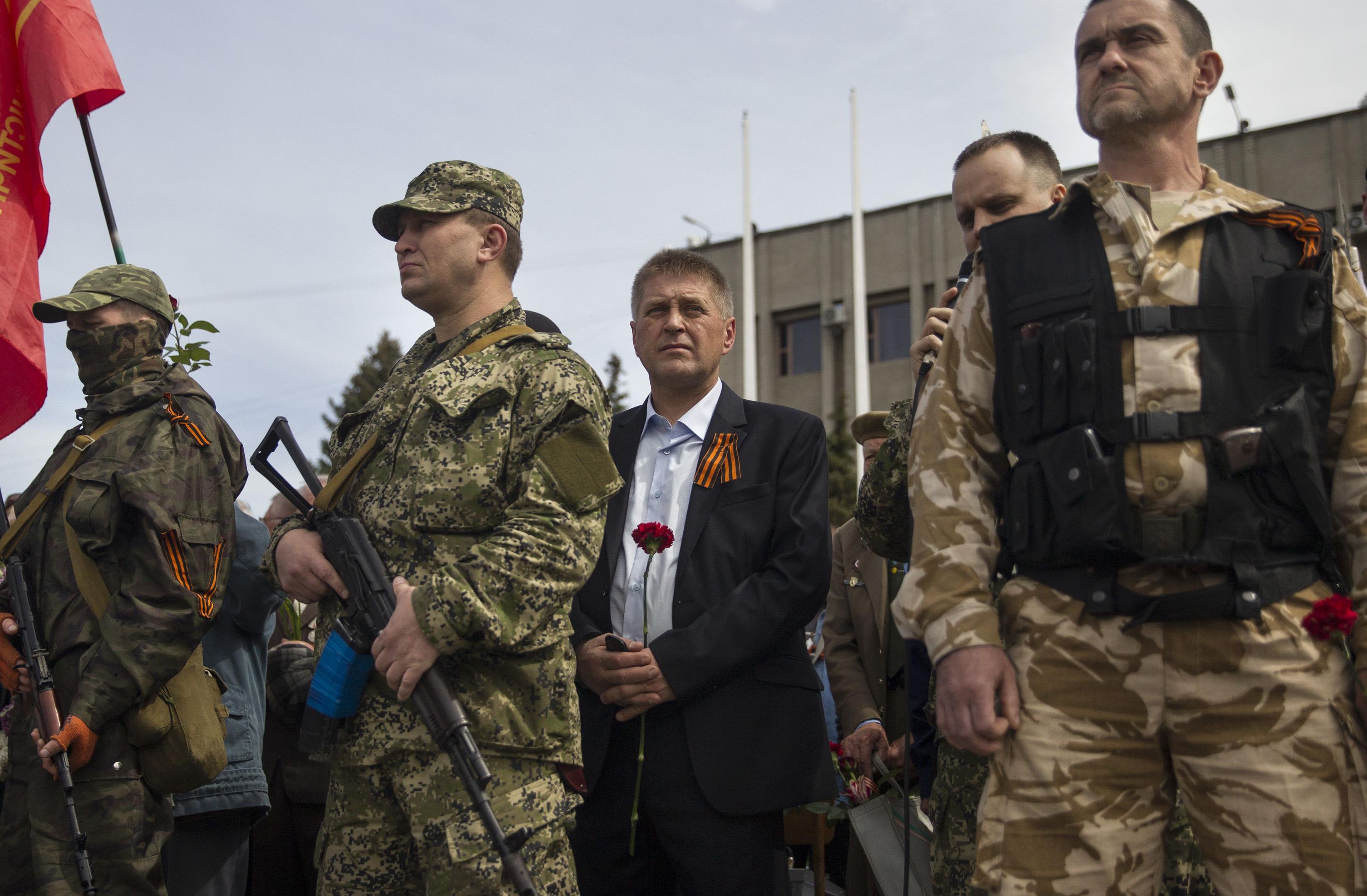 Седем украински военни са убити при опит да влязат в Славянск