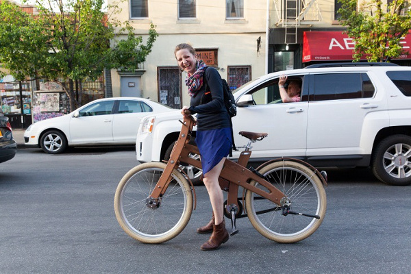 Първият в света дървен електрически велосипед кръжи из Бруклин