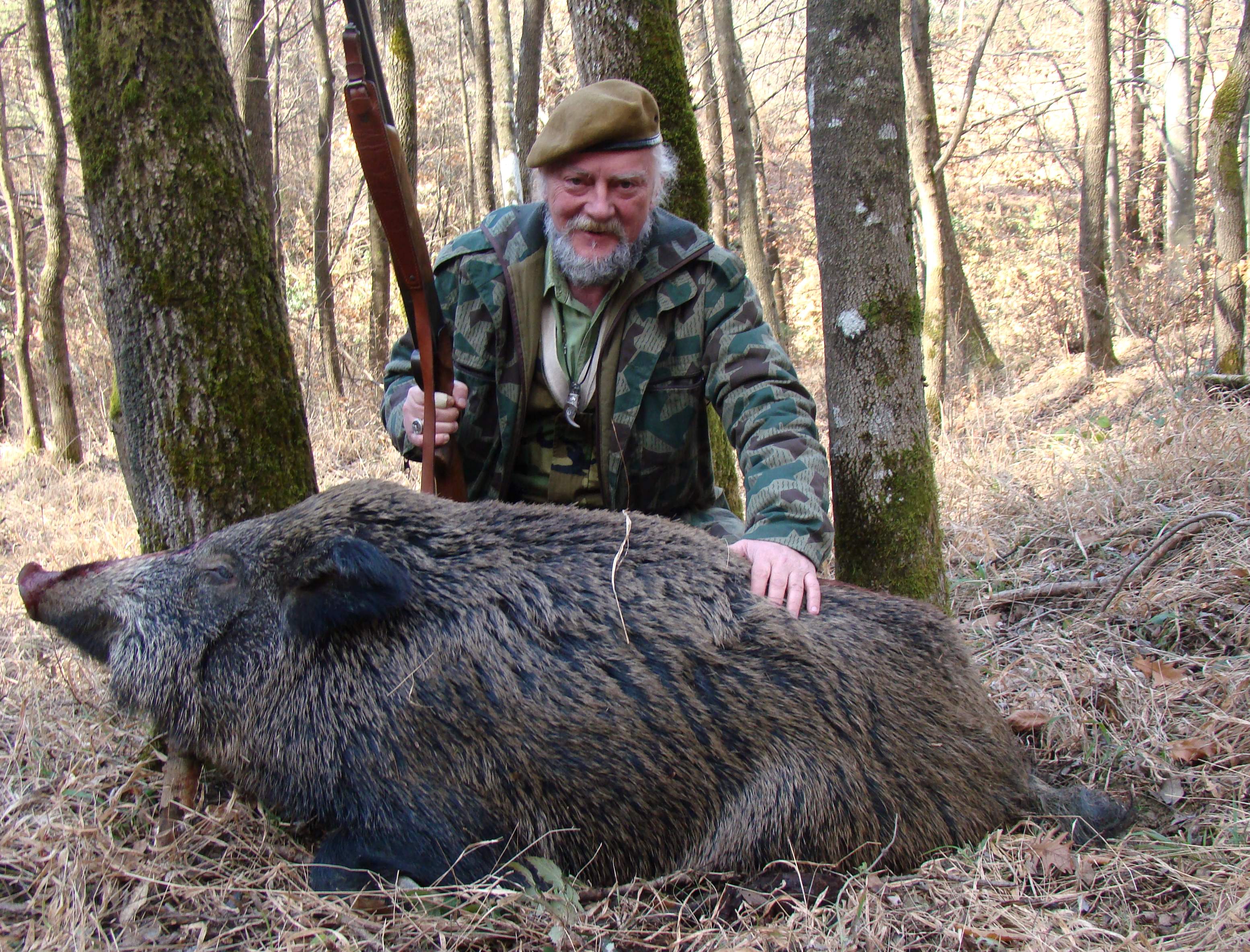 Легендата Йото Пацов: Пенчо Кубадински уволни свой човек, защото застреля незаконно диво прасе