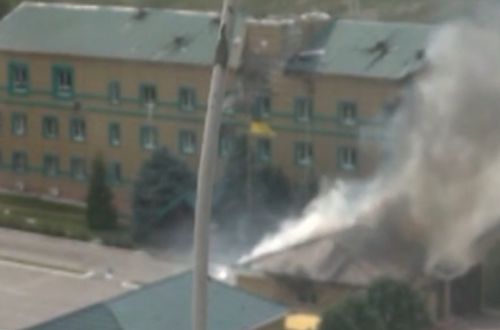 Снайперисти на националната гвардия стрелят по жилищните сгради в Луганск (ВИДЕО)