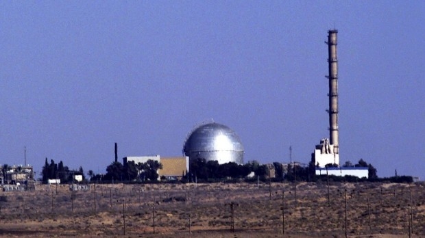 Паника в Израел: Ядреният център е ударен от ракети, изтича радиация