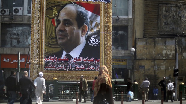 Токът и бензинът в Египет рязко поскъпнаха