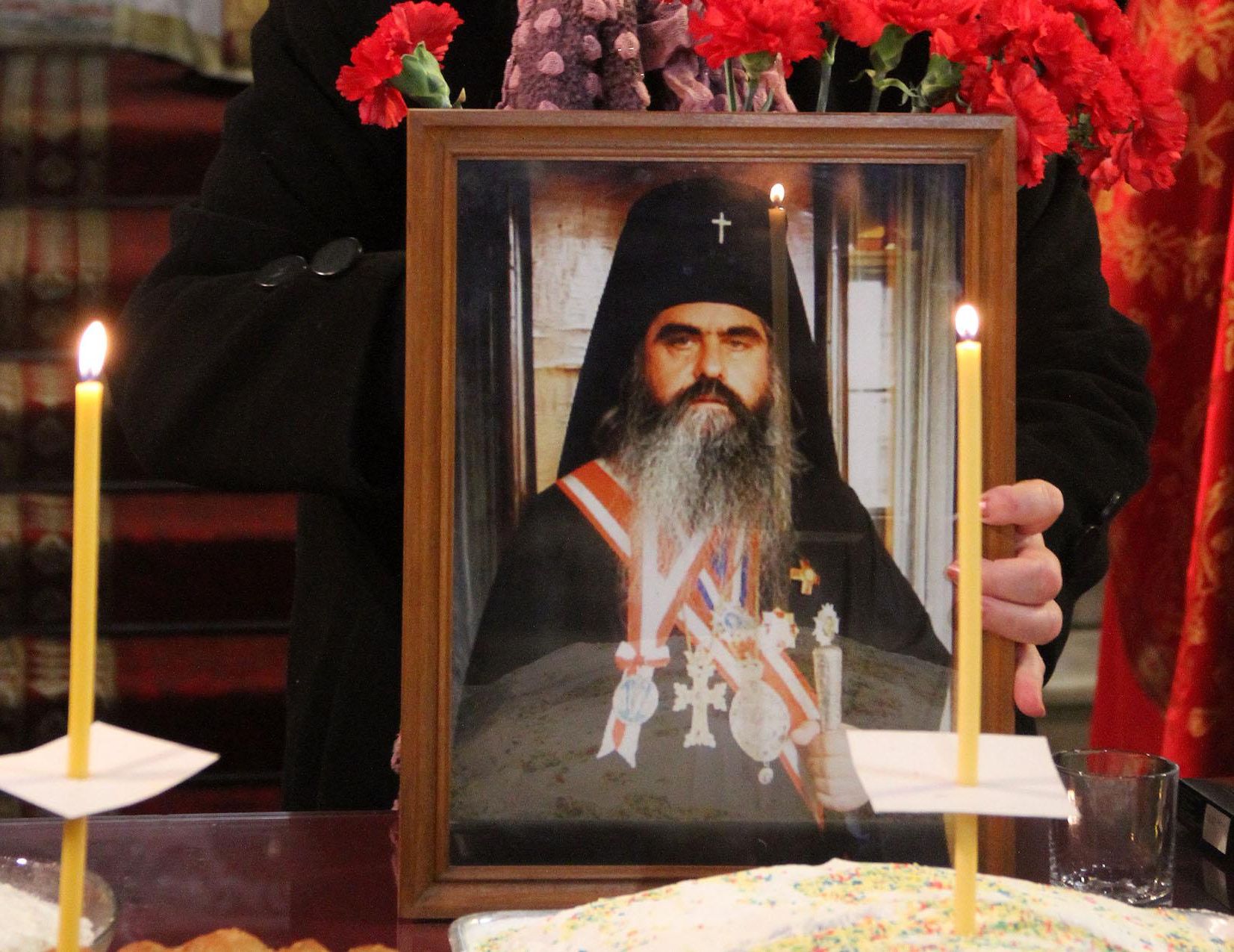 С панихида почетоха годишнината от смъртта на митрополит Кирил