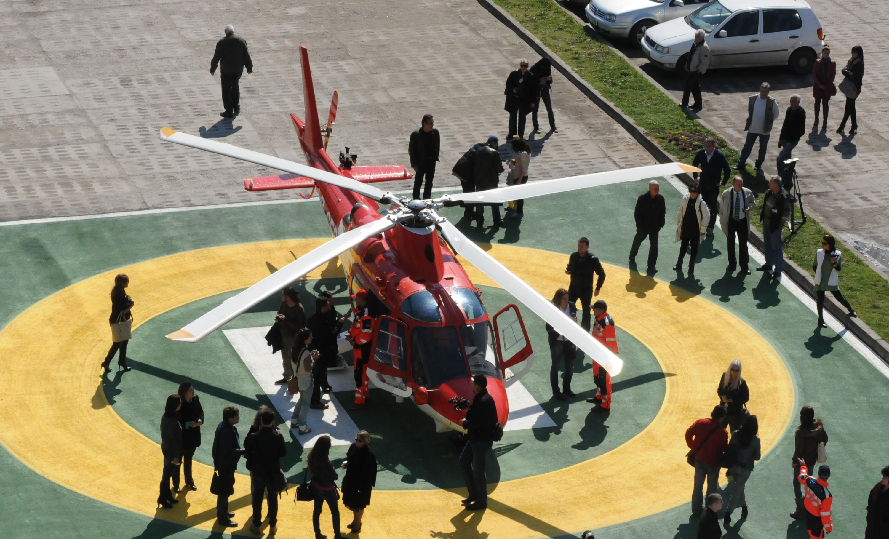 БЧК изпрати хеликоптер с лекарски екипи за пострадалите от влаковата катастрофата
