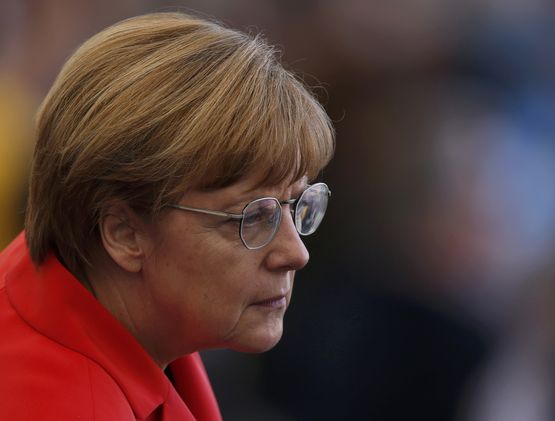 Меркел няма да напуска предсрочно поста си на канцлер