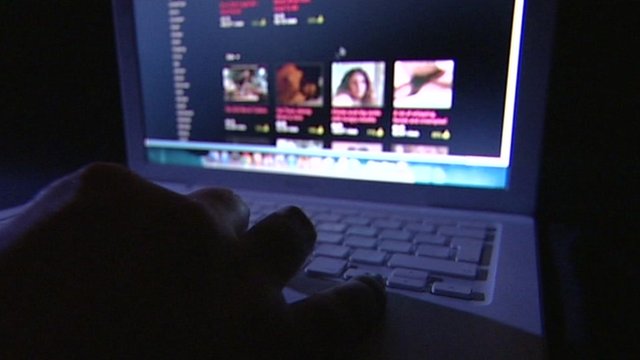 Арестуваха дилър на детската порнография в Червен бряг 